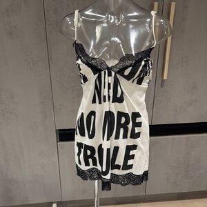 Chic Black and White Graphic Chemise with Lace